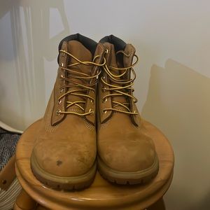 Timberland Women's 10361 6-Inch Premium WATERPROOF Boots